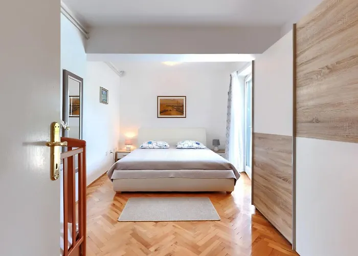 Suncana By Interhome *