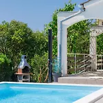 Сasa de vacaciones Suncana By Interhome *