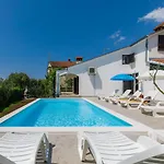 Сasa de vacaciones Suncana By Interhome *