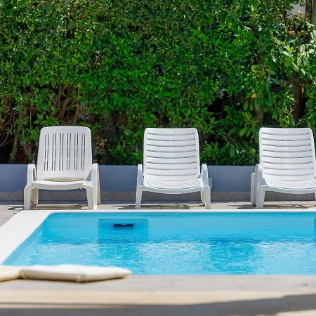 Holiday home Holiday Home Suncana By Interhome