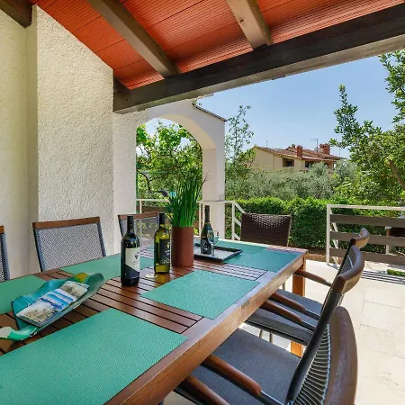 Holiday home Holiday Home Suncana By Interhome Porec