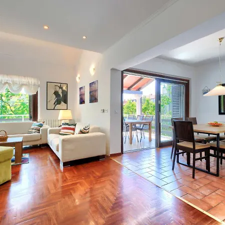 Holiday Home Suncana By Interhome Holiday home *