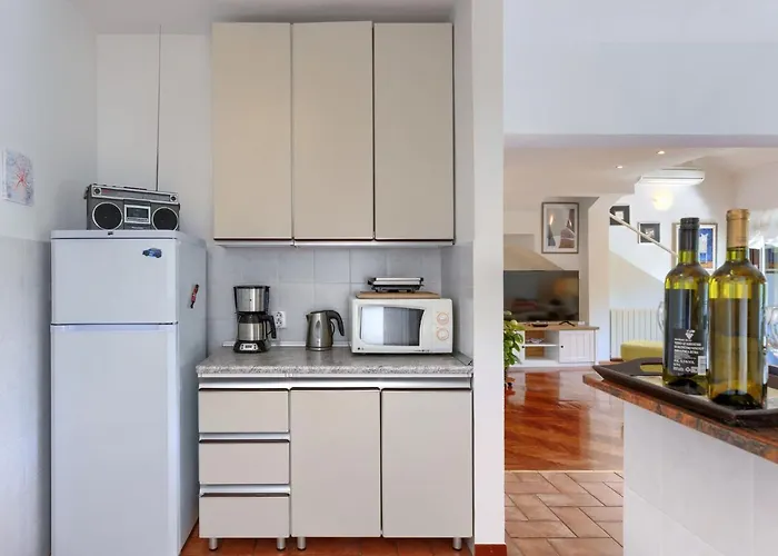 Suncana By Interhome Casa vacanze Porec