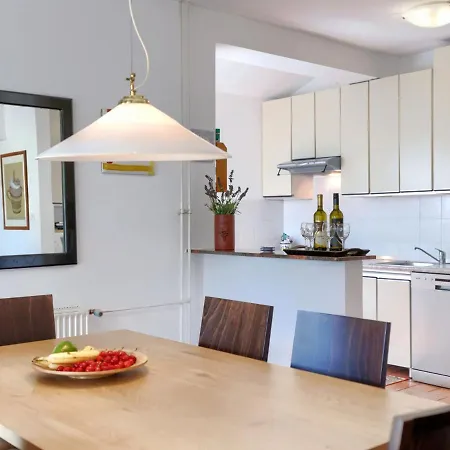 Suncana By Interhome Casa vacanze Porec