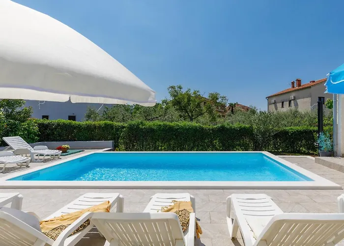 Suncana By Interhome * Poreč