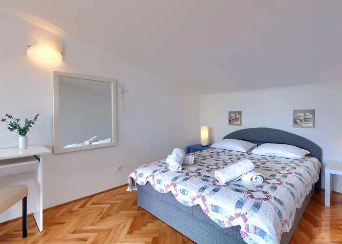 Suncana By Interhome Tatil Evi